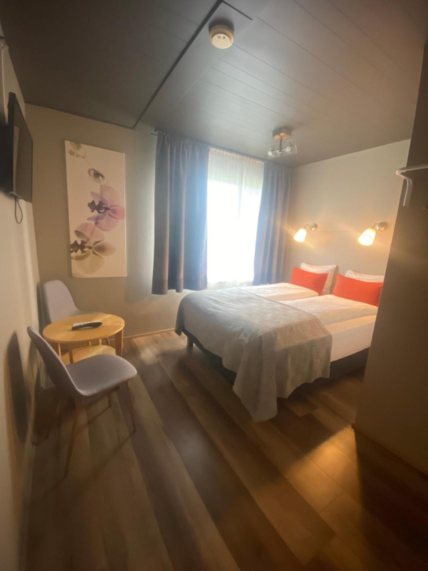 Vithigerthi North West Restaurant & Guesthouse מראה חיצוני תמונה
